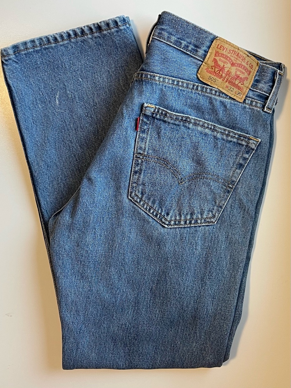 Vintage 505 Levi's - Regular Fit & Classic Wash - Size 32 | 30